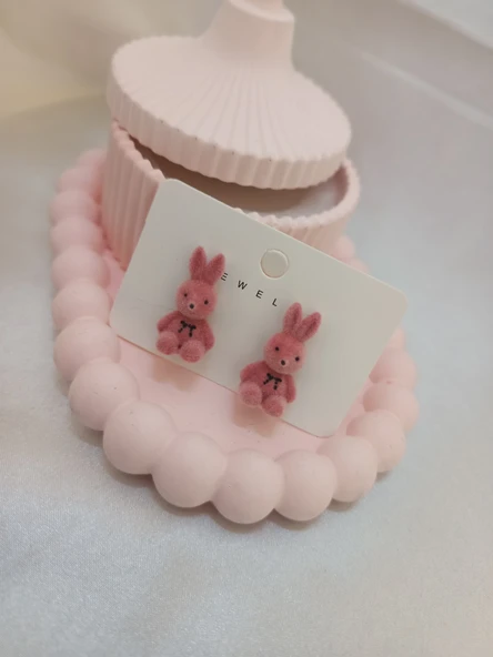 PEMBE TAVŞANLI KÜPE ürün görseli 1