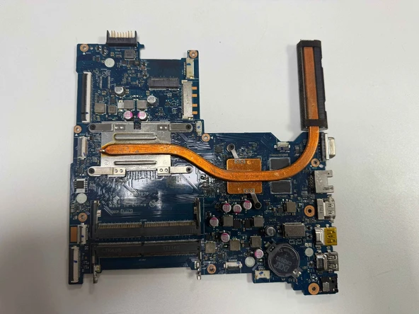 HP 15-AY i5-7200U Anakart CDL50 LA-D707P ürün görseli 1