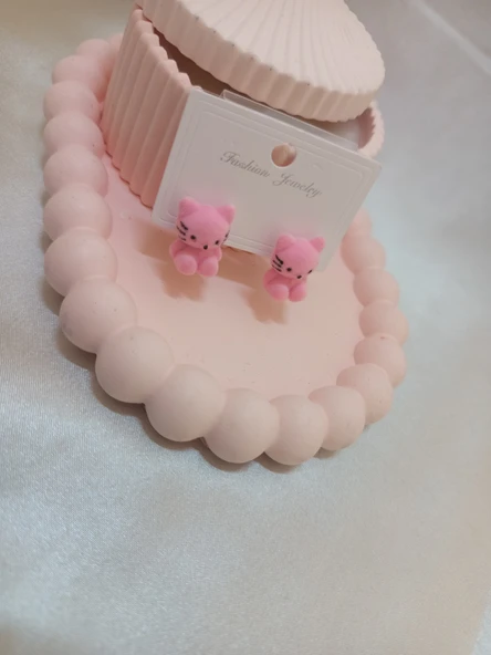 PEMBE KEDİLİ KÜPE ürün görseli 1