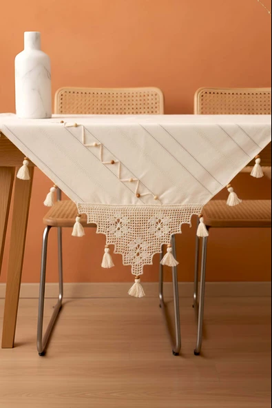 Boncuk Detaylı Güpürlü Kare Runner 90x90 cm ürün görseli 1
