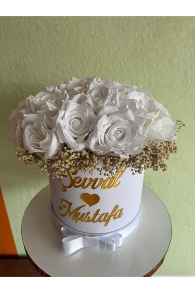 Ametist AMETİST KIZ İSTEME ÇİÇEĞİ BEYAZ GÜL KUTUSU YAPAY GÜL BUKETİ ürün görseli 1