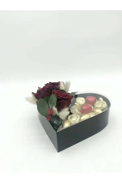 Afloday Kırmızı Gül Kalp Çikolata Kutusu ürün görseli 1