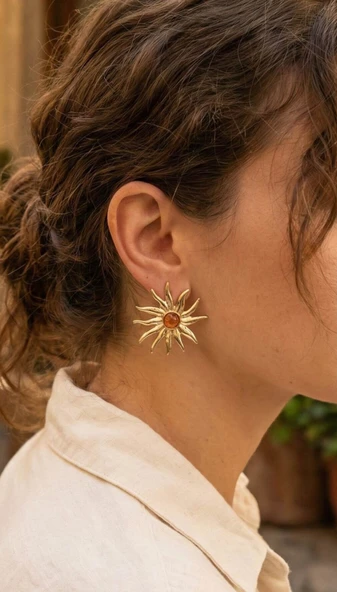 Güneş Model Gold Renk Pirinç Kadın Küpe ürün görseli 1