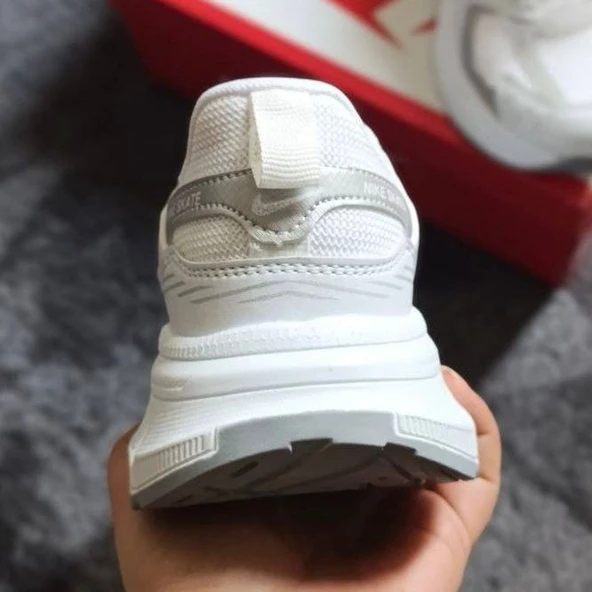 PTTAVM: Nike Skate Beyaz Gri Kadın Spor Ayakkabı