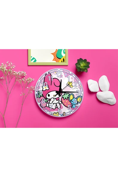 M&H Quality Sevimli Pembe Karakter ve Çilek Desenli Sessiz Mekanizma Duvar Saati – Kız Çocuk Odası Dekoratif ürün görseli 1