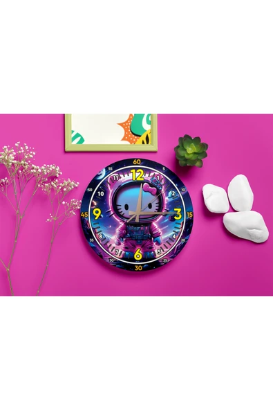 M&H Quality Hello Kitty Astronot Duvar Saati – Çocuk Odası Dekoratif Sessiz Mekanizma 40 cm ürün görseli 1