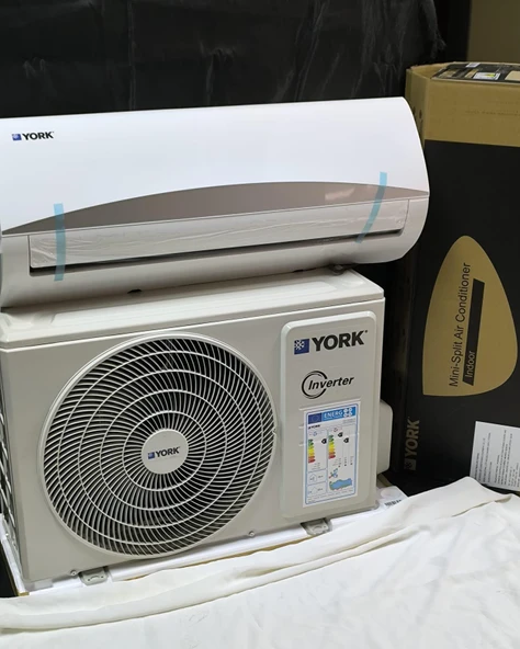 YORK  MONTEROSA 24000 BTU ürün görseli 1