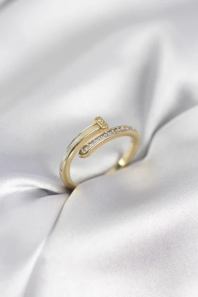 Zirkon Taşlı Gold Renk Yassı Çivi Model Kadın Yüzük ürün görseli 1