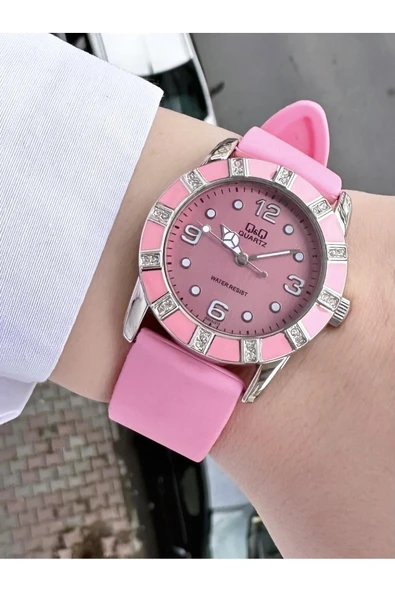 Kadın Su Geçirmez Plastik Kordon Kol Saatİ  Pembe ürün görseli 1