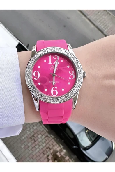 Kadın Plastik Kordon Kol Saati  Pembe ürün görseli 1