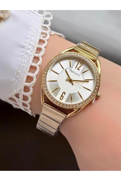Kadın Yuvarlak Taşlı Çerçeve Beyaz Kadran Gold Metal Kordon Kol Saati  Altın ürün görseli 1