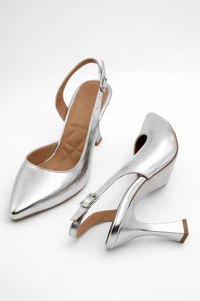 Gümüş Lame Renk Asimetrik Arkası Açık Stiletto Yüksek Kadeh Topuklu Abiye Ayakkabı Konny ürün görseli 1