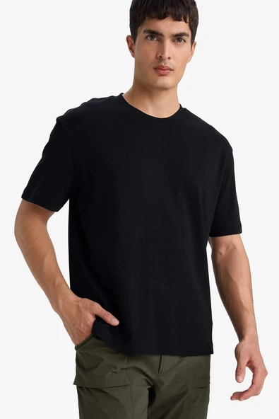 Defacto E7961AXBK81 Siyah REGULAR FIT %100 Pamuk Basic Tişört ürün görseli 1