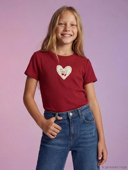 LCW Kids Bordo Bisiklet Yaka Kalp Nakışlı Kız Çocuk Tişört ürün görseli 1