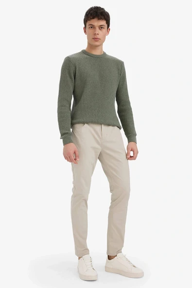 Defacto B2089AXBG766 Bej Slim Fit Dar Kesim Dar Paça Cepli Pantolon ürün görseli 1