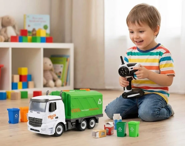 Uzaktan Kumandalı Işıklı 2.4 GHz 1:18 Ölçekli DIY Sök Tak Yol Temizleyici Oyuncak Kamyon ürün görseli 1