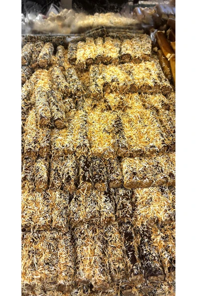 Darende Kayısı Dünyası Kadayıflı Küme 1 Kg ürün görseli 1