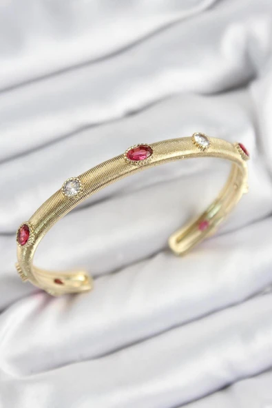BUTİK AYVİTRİN Pirinç Renkli Zirkon Taşlı Vintage Model Gold Renk Kadın Kelepçe ürün görseli 1