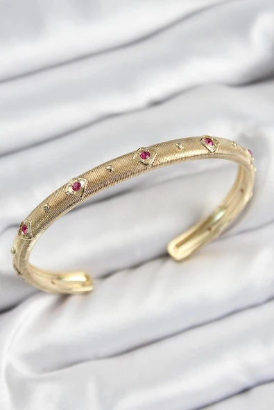 BUTİK AYVİTRİN Pirinç Renkli Zirkon Taşlı Vintage Model Gold Renk Kadın Kelepçe ürün görseli 1