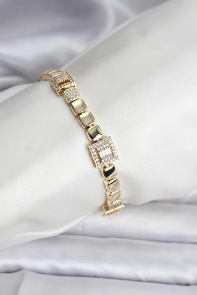 BUTİK AYVİTRİN 14K Gold Renk Kaplama Zirkon Taşlı CM Kadın Bileklik ürün görseli 1