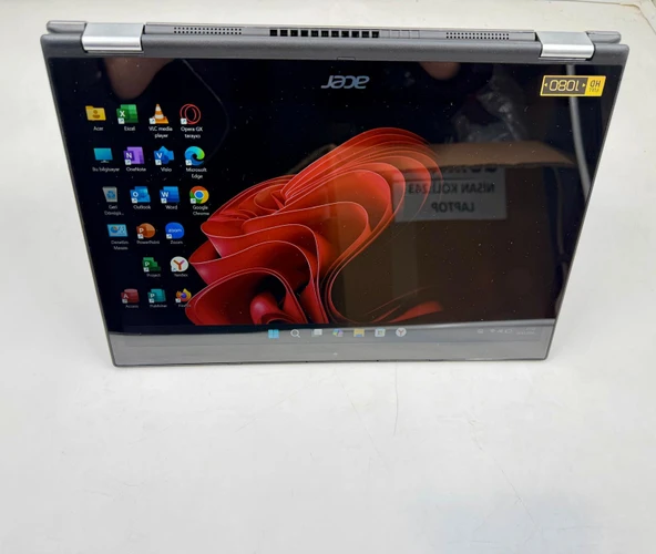 Acer Spin 3 N17W5 Intel i3-8130U 2.2GHz 8 GB 256 GB SSD 2in1 Dokunmatik Ekran Notebook ( OUTLET ) ürün görseli 1