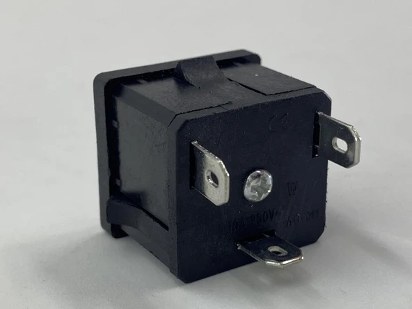 28x26 mm Türk & Amerika Dişi Elektrik Prizi ürün görseli 1
