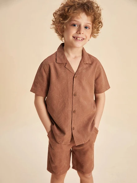 LCW Kids Kahverengi Resort Yaka Erkek Çocuk Pamuk Karışımlı Gömlek ürün görseli 1