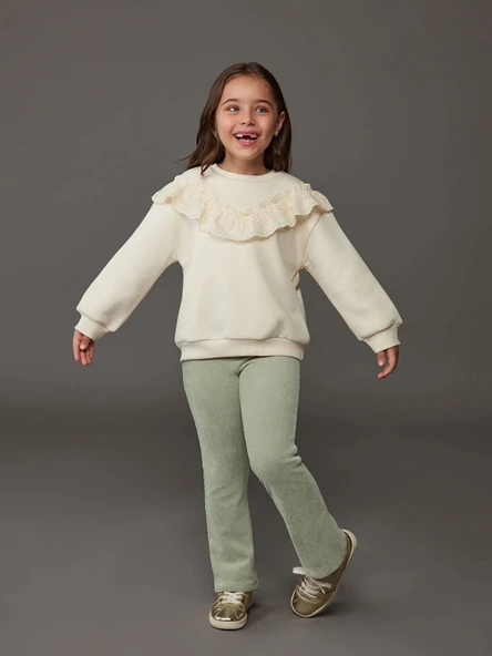 LCW Kids Yeşil Beli Lastikli İspanyol Paça Kadife Kız Çocuk Tayt ürün görseli 1