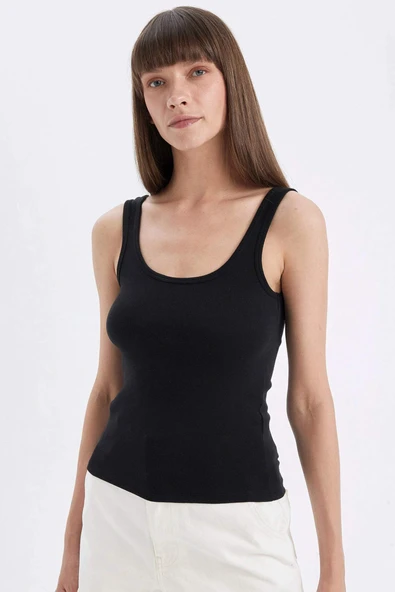 Defacto C0095AXBK81 Siyah Siyah Slim Fit Dar Kesim U Yaka Ribana Basic Düz Atlet ürün görseli 1