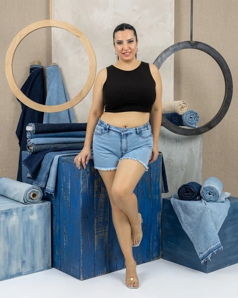 Büyük Beden Lastikli Yüksek Bel Püsküllü Kısa Denim Cepli Kadın Şort ürün görseli 1