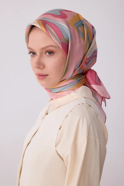 Soyut Desen İpek Twill Eşarp  - 2026 İlkbahar-Yaz (T)  4318 ürün görseli 1