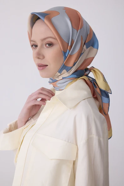 Soyut Desen İpek Twill Eşarp  - 2026 İlkbahar-Yaz (T)  4306 ürün görseli 1
