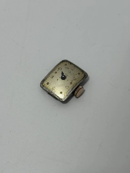Kurmalı Saat Kadran ve Makinesi 16,40x12,90mm (ARIZALI) ürün görseli 1