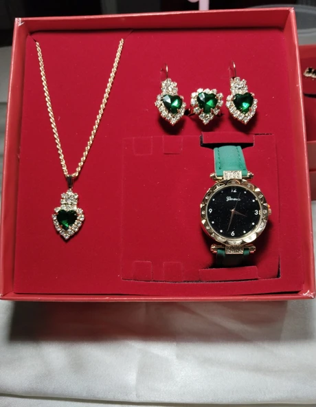 Hediyelik Kadın Zümrüt Saat ve Kolye+Küpe+Yüzük 5li Takı Seti ürün görseli 1