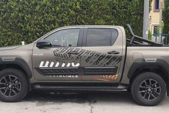 Toyota Hilux Kapı Dodik Set 4 Parça 2020 ve Sonrası ürün görseli 1