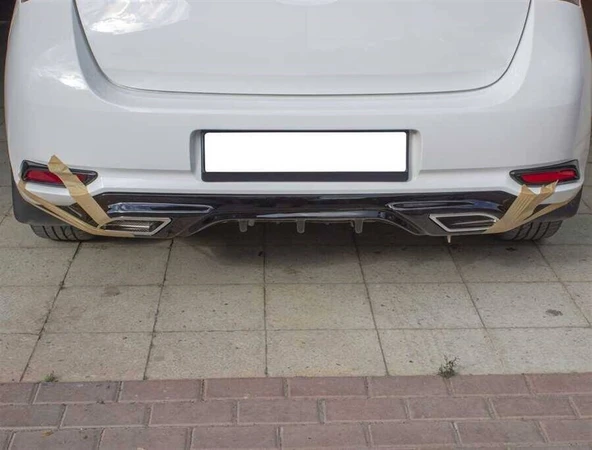 Toyota Auris Arka Difüzör 2016 ve Sonrası ürün görseli 1