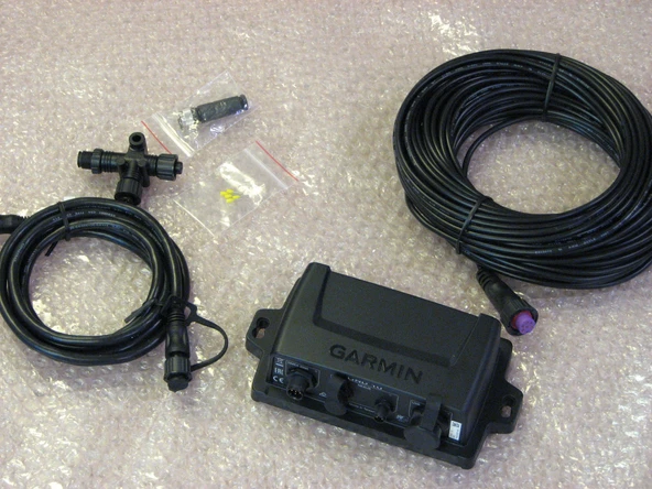 Garmin GND 10 Kablolar ve Aksesuarları Black Box Interface Bridge ürün görseli 1