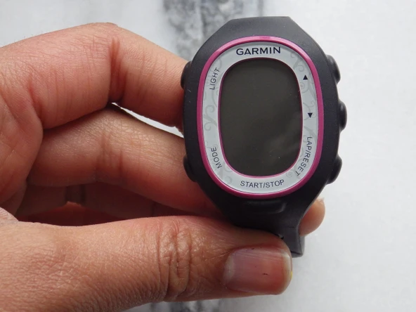Garmin 010-n0743-71 Forerunner[r] 70 Gps Taker with Heart Rate Monitor [pink] ürün görseli 1