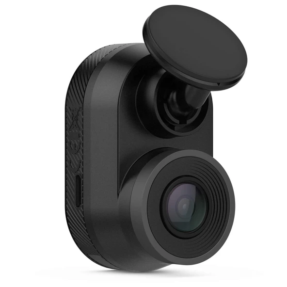 Garmin DashCam Mini 140 görüntü açısıyla 1440p'de HD kayıt yapan ultra kompakt araç kamerası (3,1x5,9x2,9 cm). Kaza videolarının otomatik olarak saklanması ürün görseli 1