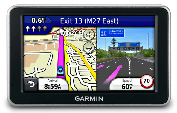 Garmin 2460LT navigasyon cihazı (12,7 cm (5 inç) ekran, ömür boyu trafik, tüm Avrupa, Bluetooth, ses kontrolü) ürün görseli 1