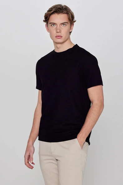 Lee Bisiklet Yaka Erkek T-shirt L2610123001 ürün görseli 1