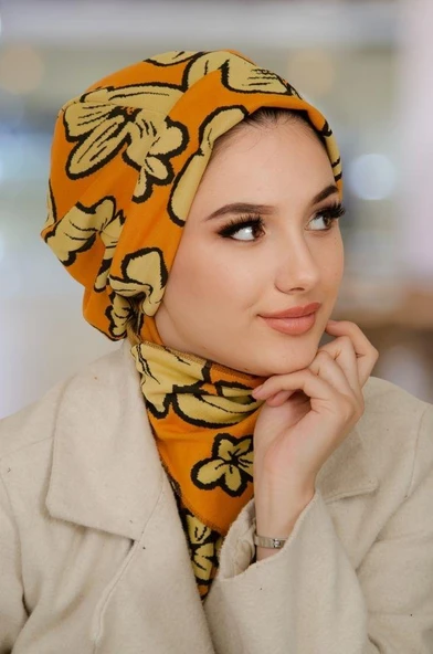 Turuncu Desenli Tesettür Bere Ve Etol Takım ürün görseli 1