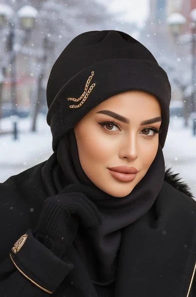 Siyah Zincirli Maskeli Bere ürün görseli 1