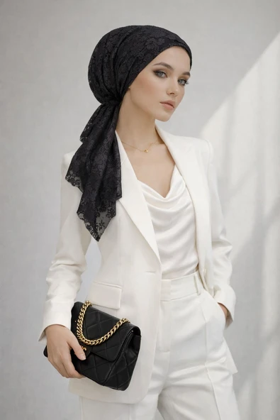 Siyah Dantel Eşarp Bone - Resim 2