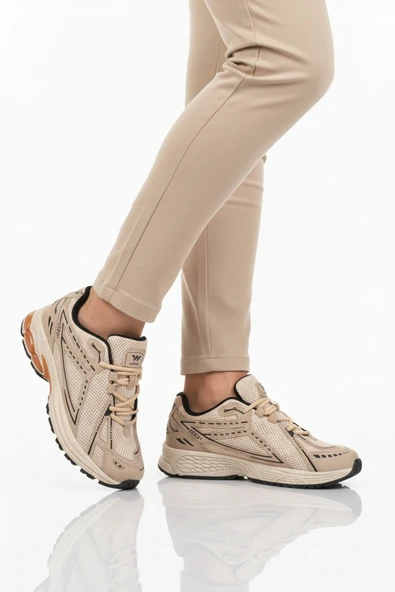 Bej Hafızalı Taban Unisex Spor Ayakkabı ürün görseli 1