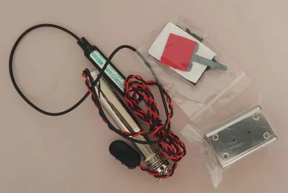 Artec EPP-AP50S Aktif Preamp ve Piezo Eşik Altı Manyetik Seti (Aksesuar/Yedek Parça) | Dahili Jak Girişi, Güçlendirilmiş Sinyal ve Akustik Enstrümanlar İçin Net Ses İletimi ürün görseli 1