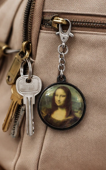Mona Lisa Desenli Unisex Metal Anahtarlık Siyah Yuvarlak Tasarım ürün görseli 1