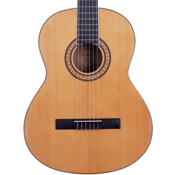 Madison MCG-500 Klasik Gitar (Profesyonel - İleri Seviye) | Seçilmiş Ladin Üst Kapak, Zengin Harmonik Yapı, Sahne ve Konservatuar Başlangıç Uyumu | Uyum: 4/4 (Tam Boy) Standart ürün görseli 1