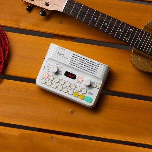 Korg KR-11 Korg Rhythm Machine | Taşınabilir Kompakt Ritim Makinesi ürün görseli 1