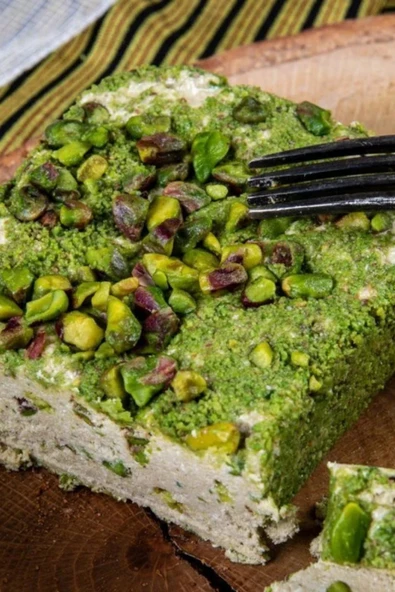 Bol Antep Fıstıklı Antep Usulü Helva 470 G ürün görseli 1